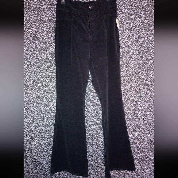 Jayde Cord Super High Rise Flared Jeans - Picture 5 of 7